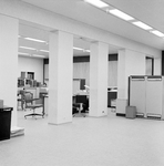154326 Afbeelding van de ruimte voor de Siemens 4004/45 computer in het Hoofdgebouw I (HGB I, Moreelsepark) van de N.S. ...